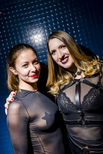 KinkyGalore_08032024_ZOOM_FFM_SensualshootFFM-0185