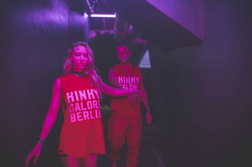 KinkyGaloreFREUD sensualshootFFM-4665