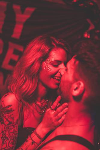 KinkyGaloreFREUD sensualshootFFM-5701