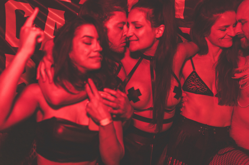 KinkyGaloreFREUD sensualshootFFM-6157