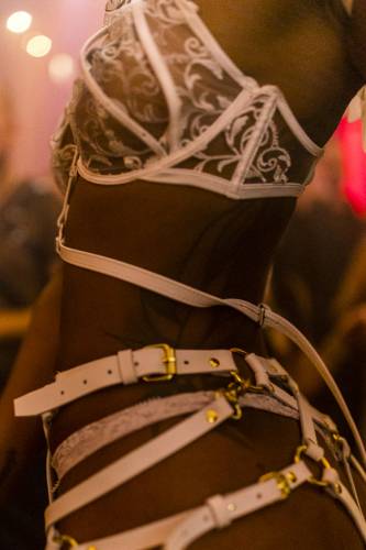 KinkyGalore sensualshootFFM 5years-115