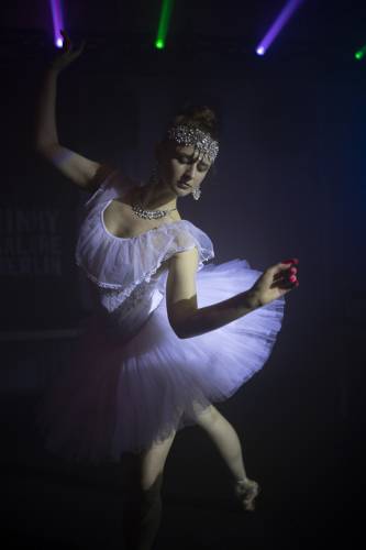 KinkyGalore sensualshootFFM 5years-122