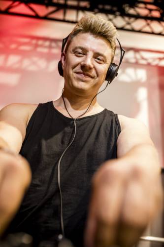 KinkyGalore sensualshootFFM 5years-32