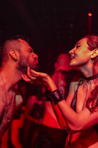 KINKY GALORE WIEN FLEX SENSUALSHOOTFFM