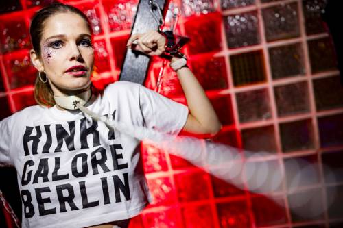 sensualshootFFM KinkyGaloreWien 26012024-2330