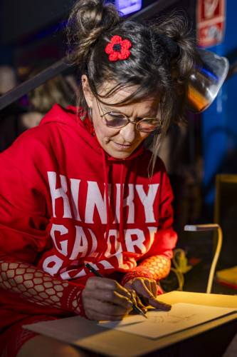 sensualshootFFM_KinkyGalore_MUC_10022024-7231