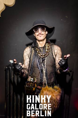 sensualshootFFM_6YKG_HH-1391