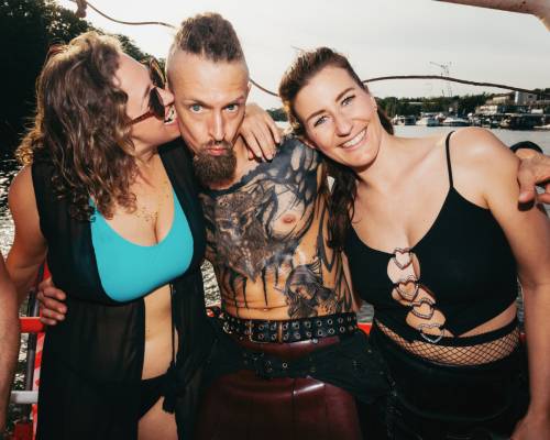 aderholdprojects_kinkygalore_berlin_fotografie_party_boot_event1296