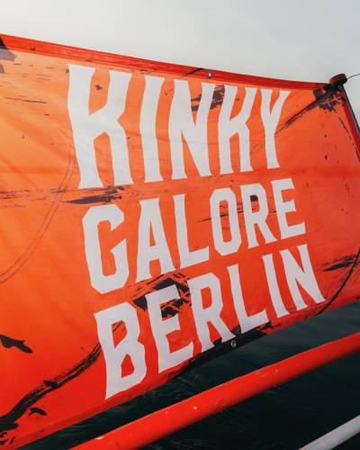aderholdprojects_kinkygalore_berlin_fotografie_party_boot_event1427