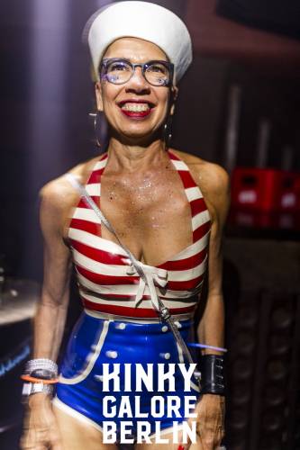 KinkyGalore_FridasPier_1_sensualshootFFM-2094