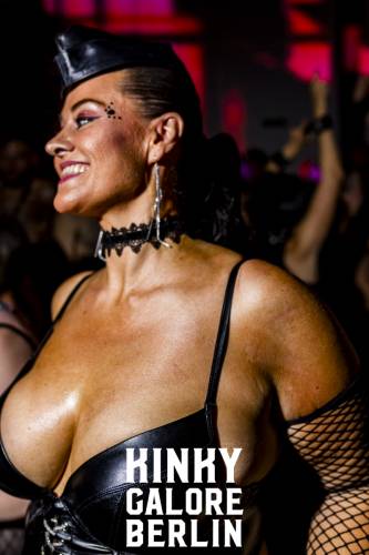 230820234_KinkyGalore_Wien_sensualshootFFM-7822