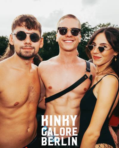 2024_aderholdprojects_kinky_galore_berlin_party_veranstaltung_fotografie_fetish_porn_kunst_1288
