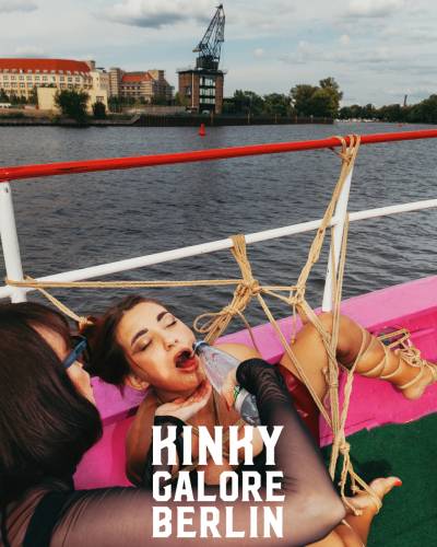 2024_aderholdprojects_kinky_galore_berlin_party_veranstaltung_fotografie_fetish_porn_kunst_1411