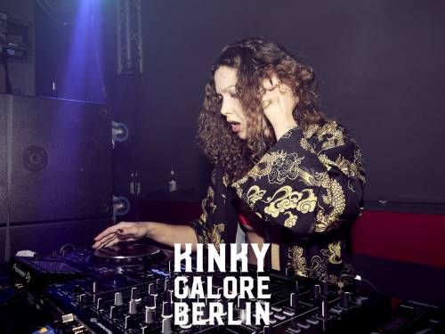 KinkyGalore Catonium-177