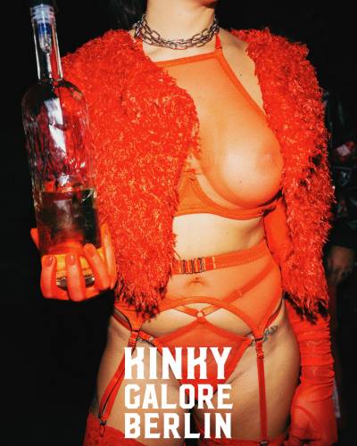 2024 aderholdprojects fotografie kinky galore Berlin fetisch nude porn art fotografie4756
