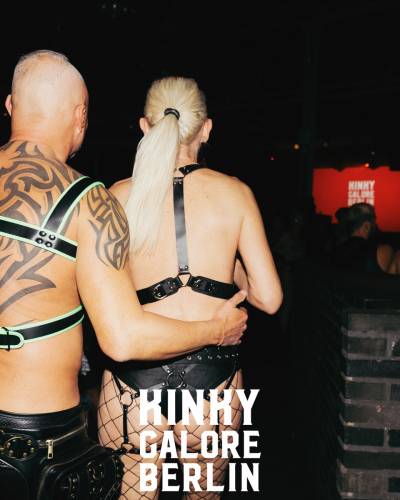 2024 aderholdprojects fotografie kinky galore Berlin fetisch nude porn art fotografie4866