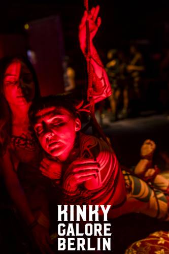 KinkyGaloreMUC14122024_sensualshootFFM-5156