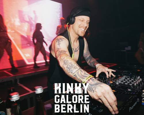 2024_aderholdprojects_fotografie_nude_fetisch_porn_art_kinky_galore_stuttgart2119