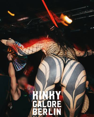 2025_aderholdprojects_fotografie_nude_fetisch_porn_art_kinky_gal