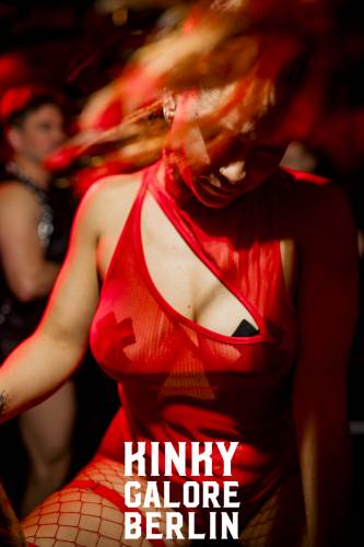 KinkyGaloreStuttgart_sensualshootFFM_mitLogo-0588-015