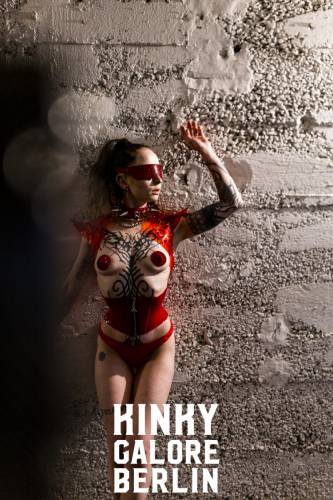 KinkyGaloreStuttgart_sensualshootFFM_mitLogo-1294-056