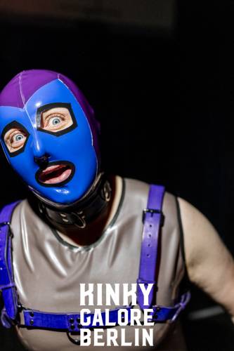 KinkyGaloreStuttgart_sensualshootFFM_mitLogo-1703-083