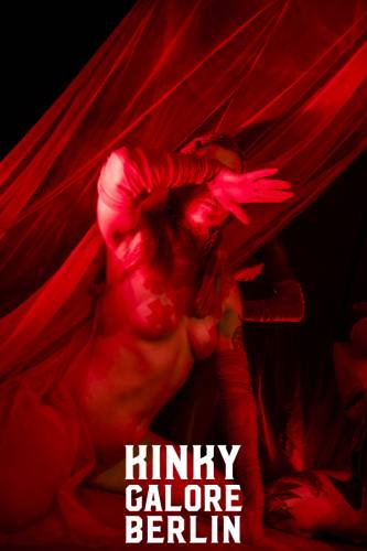 KinkyGaloreStuttgart_sensualshootFFM_mitLogo-1748-085