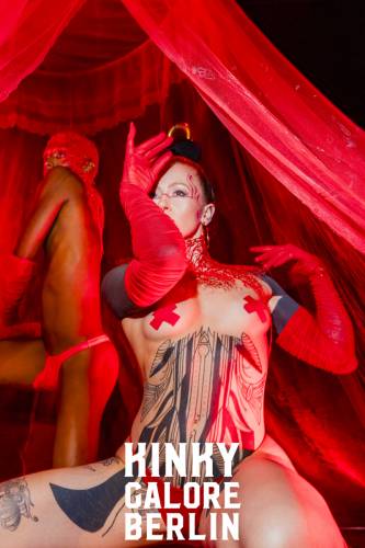 KinkyGaloreStuttgart_sensualshootFFM_mitLogo-1799-087