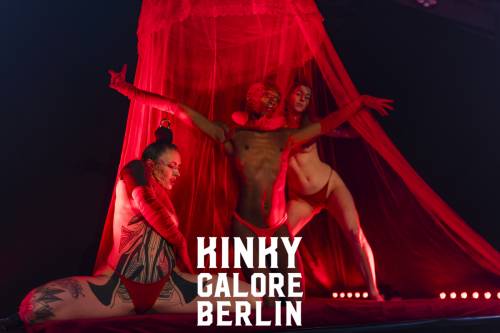 KinkyGaloreStuttgart_sensualshootFFM_mitLogo-1934-097