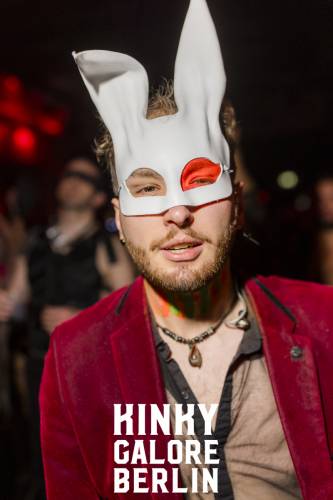 KinkyGaloreStuttgart_sensualshootFFM_mitLogo-2111-103