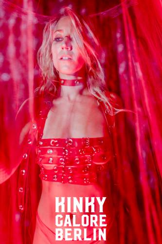 KinkyGaloreStuttgart_sensualshootFFM_mitLogo-2252-109