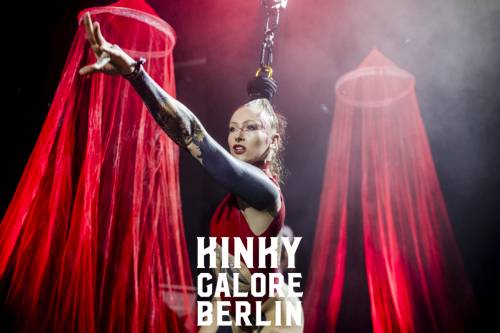KinkyGaloreStuttgart_sensualshootFFM_mitLogo-2458-117