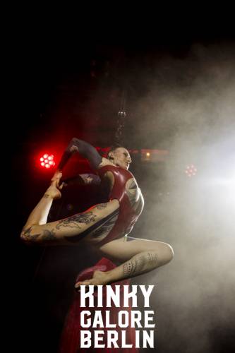 KinkyGaloreStuttgart_sensualshootFFM_mitLogo-2485-119