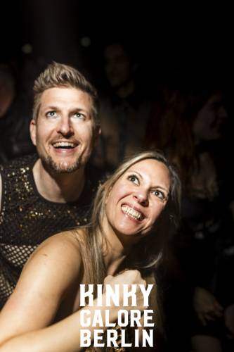 KinkyGaloreStuttgart_sensualshootFFM_mitLogo-2996-143