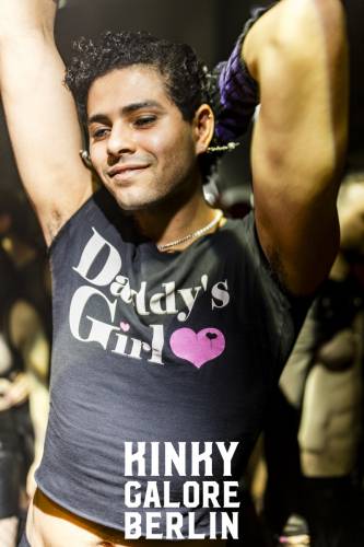 KinkyGaloreStuttgart_sensualshootFFM_mitLogo-3753-173