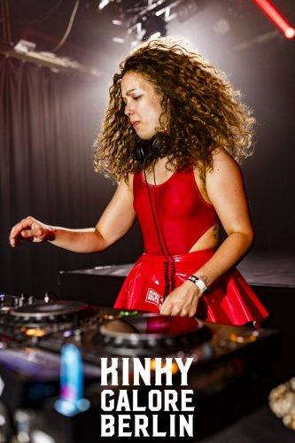 Hamburg mit Logo April 25