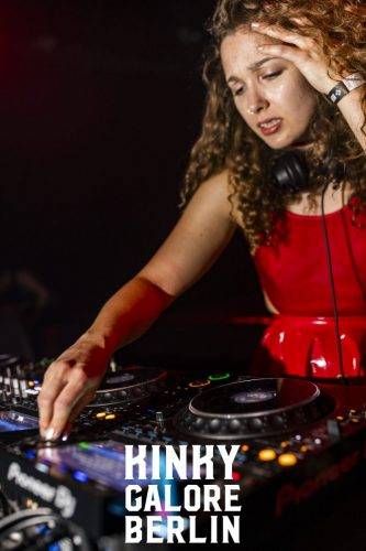 Hamburg mit Logo April 25