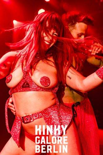 Hamburg mit Logo April 25