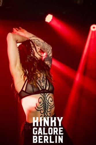 Hamburg mit Logo April 25