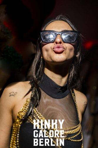 Hamburg mit Logo April 25