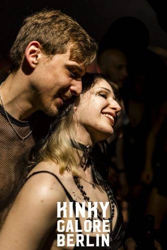 Hamburg mit Logo April 25