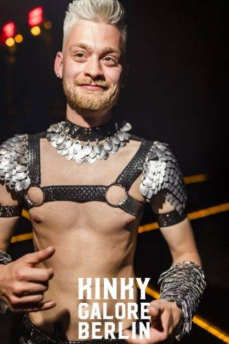 Hamburg mit Logo April 25