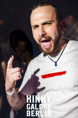 Hamburg mit Logo April 25