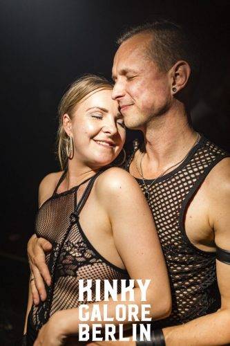 Hamburg mit Logo April 25