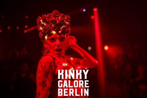 Hamburg mit Logo April 25