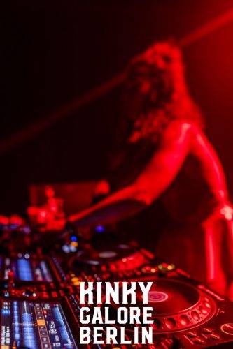 Hamburg mit Logo April 25