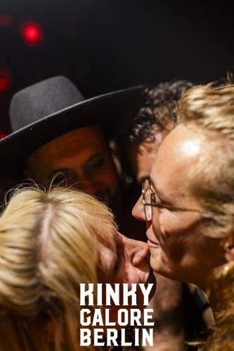 Hamburg mit Logo April 25