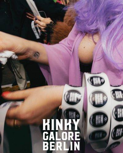 2025_aderholdprojects_fotografie_event_party_kinky_galore_fetisch_BootsParty_Berlin6733