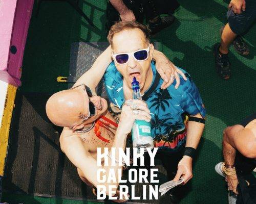 2025_aderholdprojects_fotografie_event_party_kinky_galore_fetisch_BootsParty_Berlin6801
