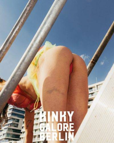 2025_aderholdprojects_fotografie_event_party_kinky_galore_fetisch_BootsParty_Berlin6959